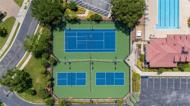 birds eye view of property