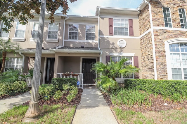 view of townhome / multi-family property