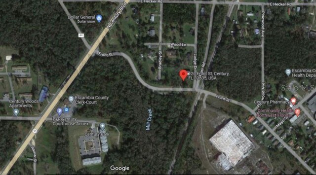 120 Front St, Century, FL 32535