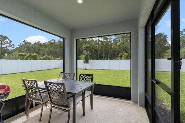 view of sunroom / solarium