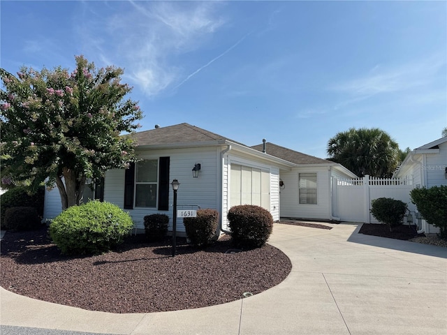 view of front of house featuring a garage