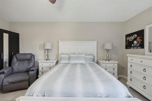 bedroom featuring ceiling fan