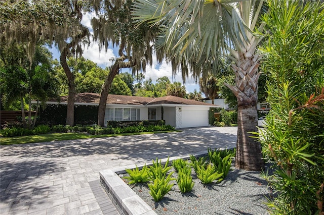 view of front of house with a garage