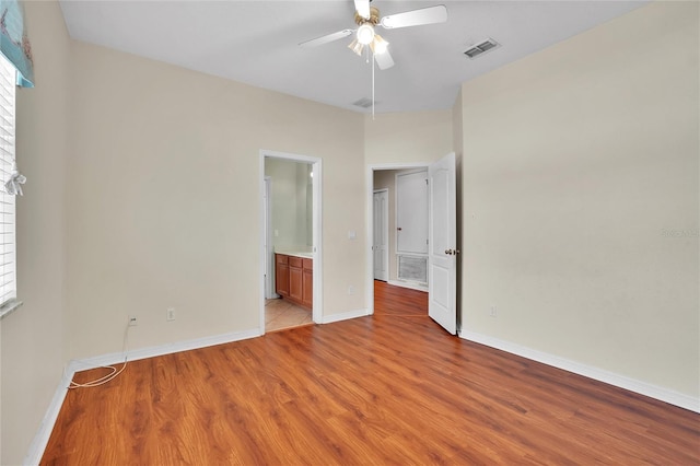 unfurnished room featuring tile patterned flooring and ceiling fan