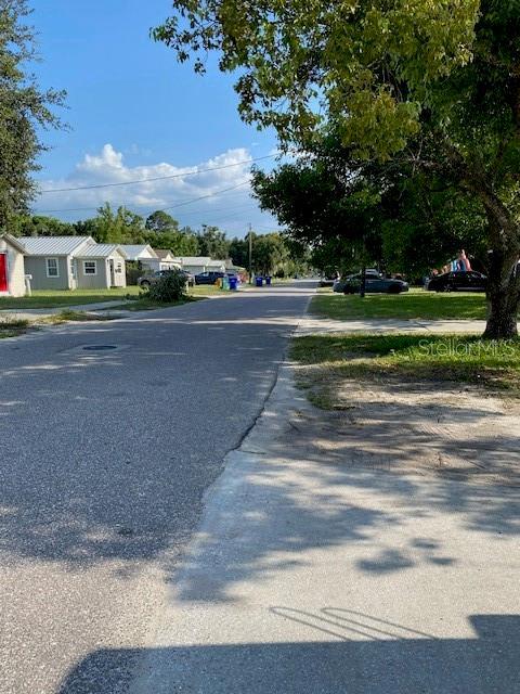 709 N Disston, Tavares, FL 32778 - view of asphalt street with a residential view
