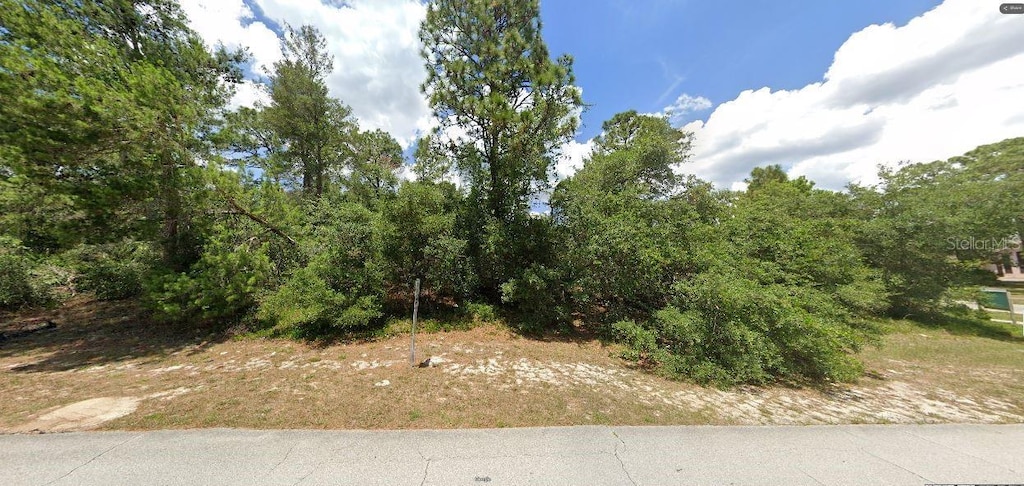 Yorkshire Dr St, Deltona, FL 32738 - photo 2