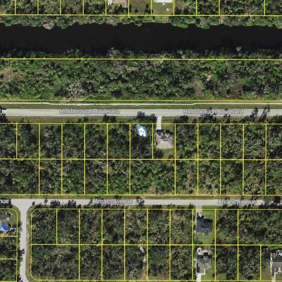 Listing photo 2 for 16245 Hillsborough Blvd, Port Charlotte FL 33954