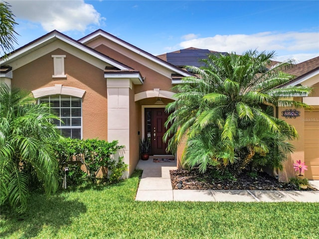 view of front of house with a front yard