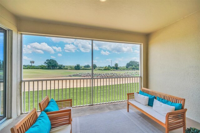 view of sunroom / solarium