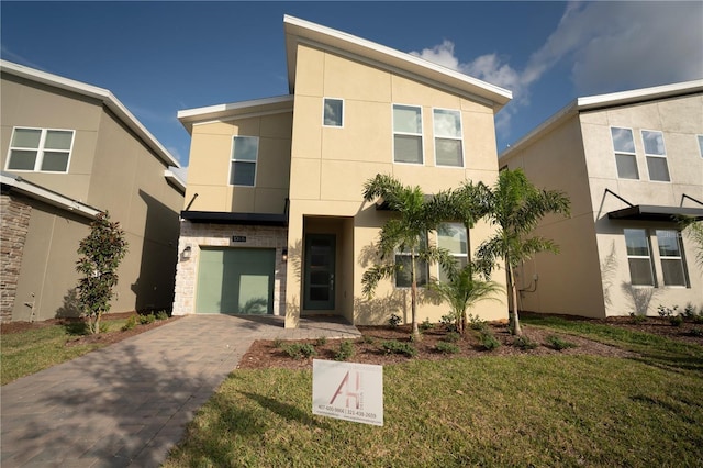 view of front of home with a front yard