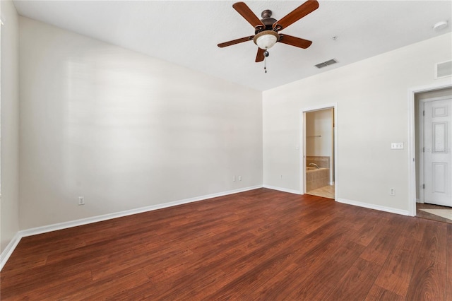 unfurnished room featuring ceiling fan and wood-type flooring