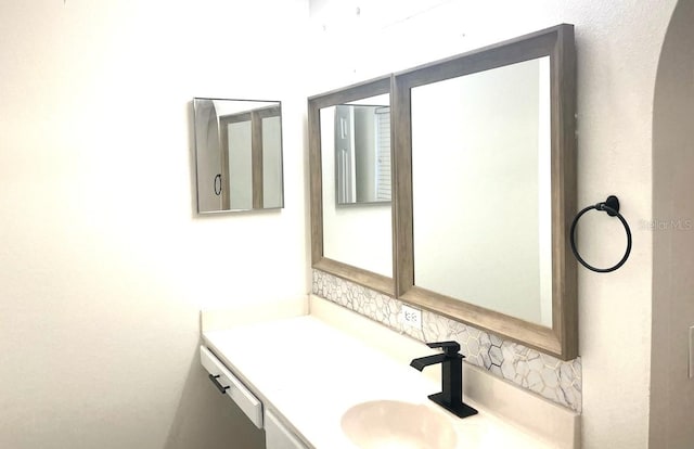 bathroom with vanity