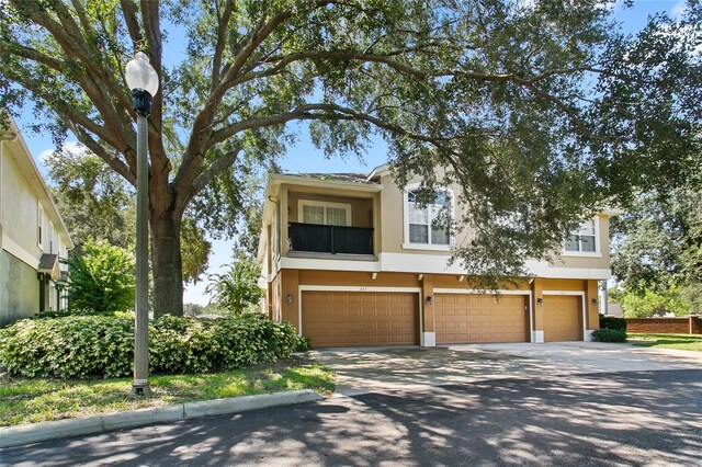 view of front of home featuring a garage