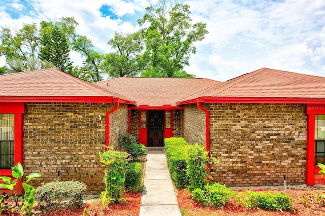 1546 Stormway Ct, Apopka, FL 32712 - view of front of property with brick siding and roof with shingles