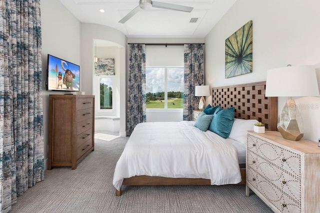 bedroom featuring carpet floors and ceiling fan