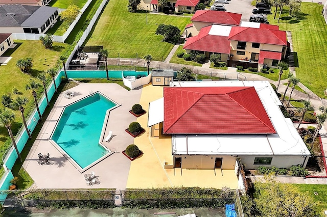 bird's eye view with a residential view