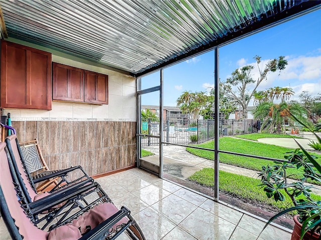 view of unfurnished sunroom