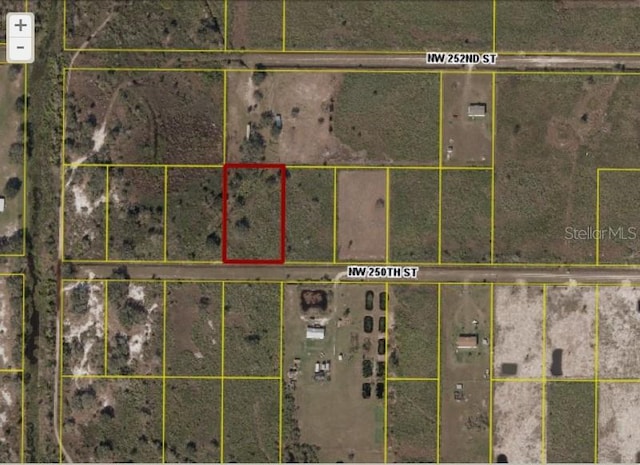 Listing photo 2 for 20637 NW 250th St, Okeechobee FL 34972