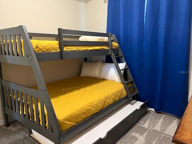 bedroom with carpet flooring