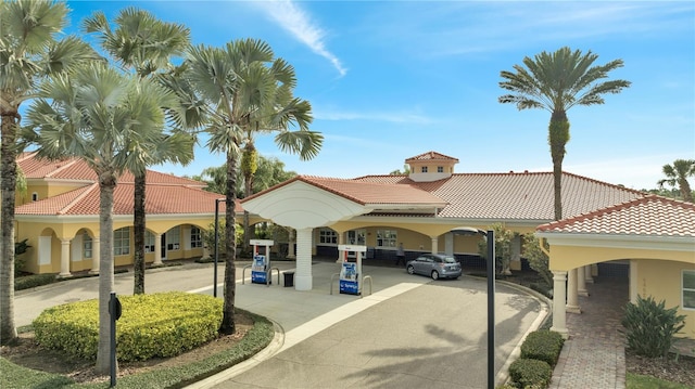 exterior space featuring a carport