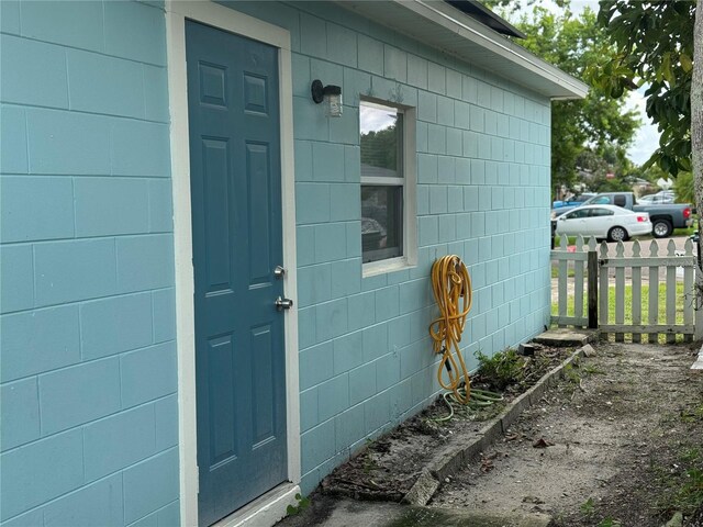 view of property entrance