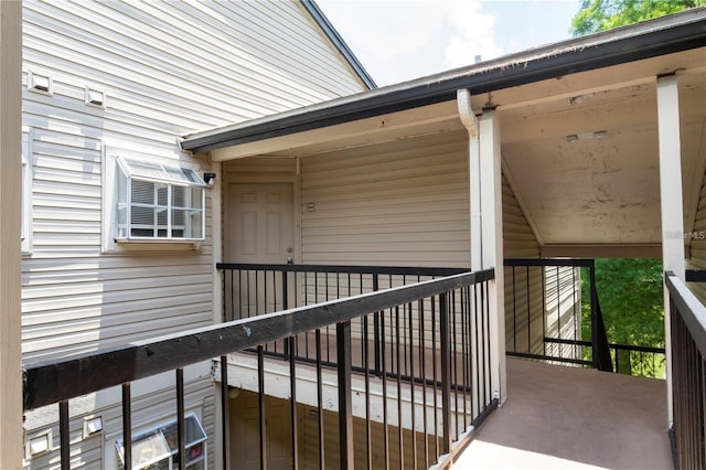 1932 Lake Atriums Cir Unit 86, Orlando, FL 32839 - entrance to property with a balcony
