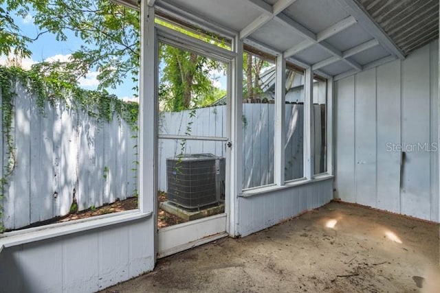 view of unfurnished sunroom