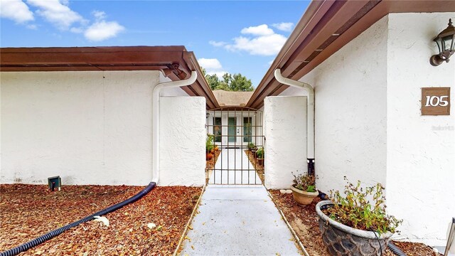 view of entrance to property