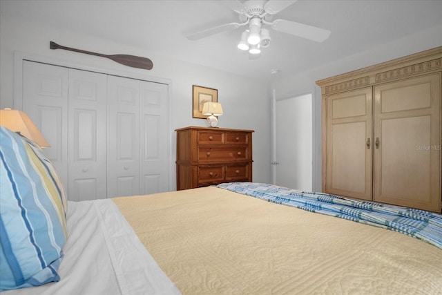 bedroom featuring a closet and ceiling fan