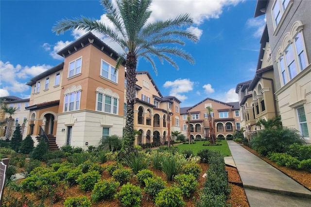 view of building exterior with a residential view