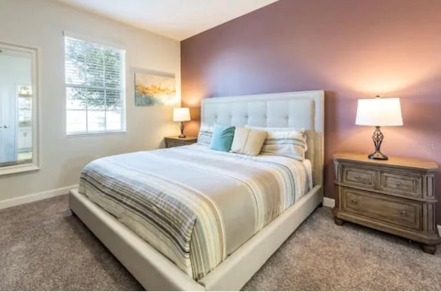 view of carpeted bedroom