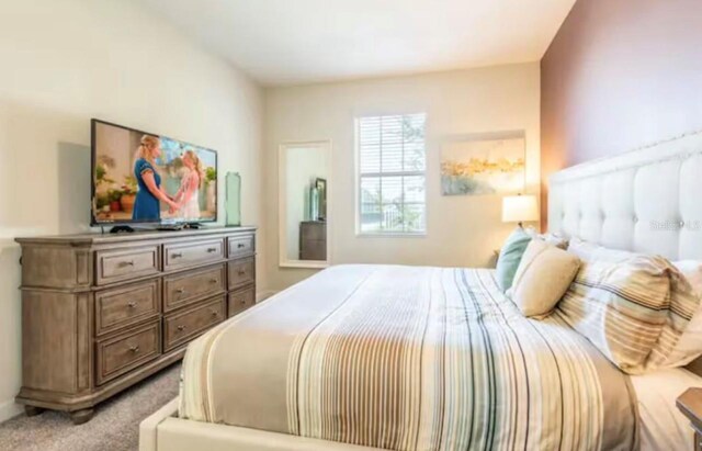 bedroom featuring carpet floors