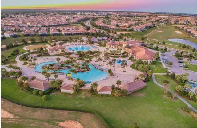 view of aerial view at dusk