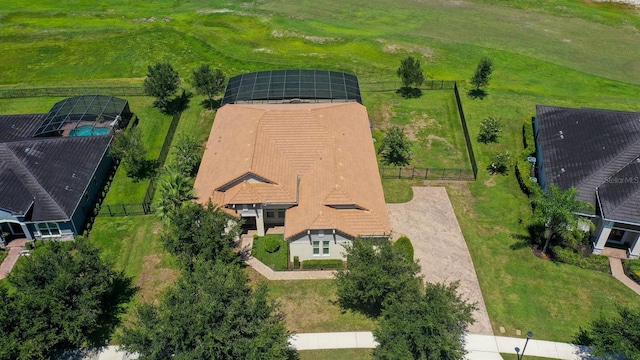 birds eye view of property with a rural view