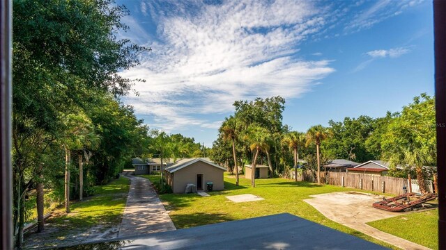 exterior space featuring a yard