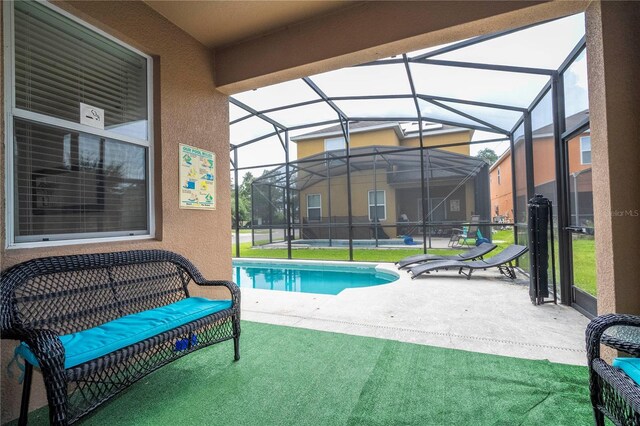 2669 Santosh Cv, Kissimmee, FL 34746 - outdoor pool with a patio, a lawn, and glass enclosure