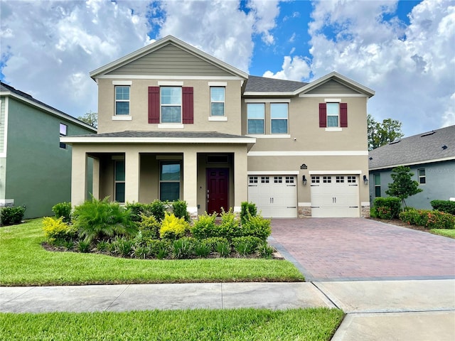 view of front facade with a garage