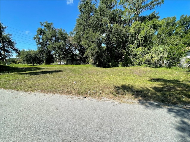 Oak St, Daytona Beach, FL 32114