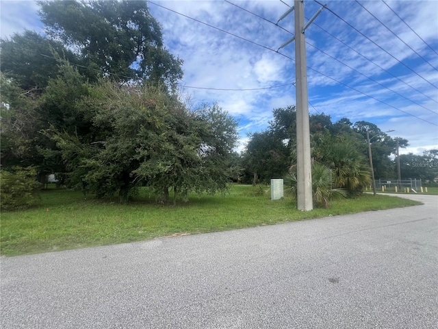 Oak St, Daytona Beach, FL 32114