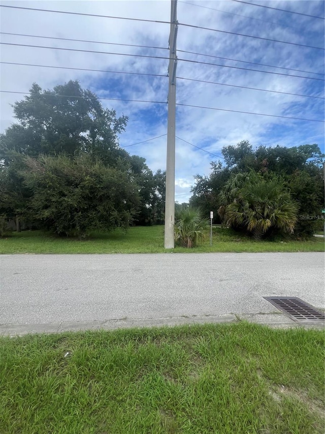 Oak St, Daytona Beach, FL 32114