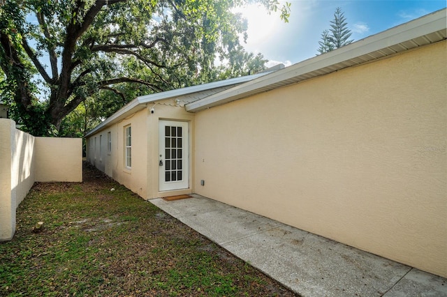 view of home's exterior