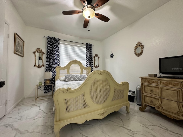 bedroom featuring ceiling fan