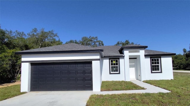 view of front of property with a front lawn