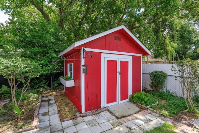 view of outbuilding