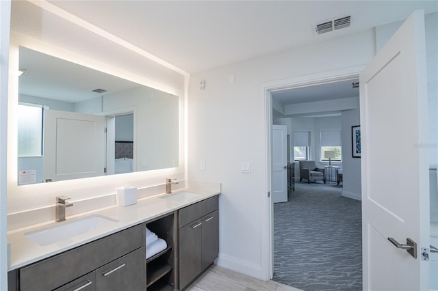 bathroom with vanity