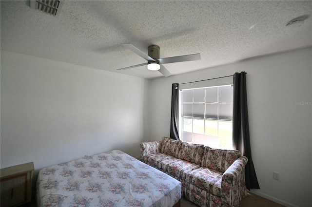 10255 Norwick St, Spring Hill, FL 34608 - bedroom featuring visible vents, a textured ceiling, and ceiling fan