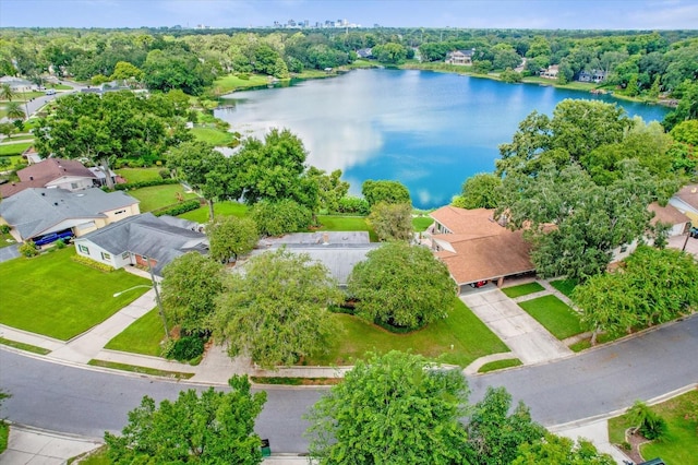 bird's eye view featuring a water view