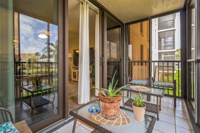 view of sunroom / solarium