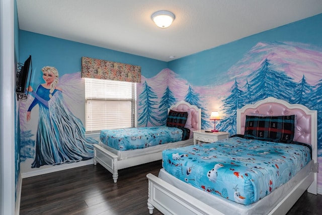 8804 Macapa Dr, Kissimmee, FL 34747 - bedroom featuring wood finished floors