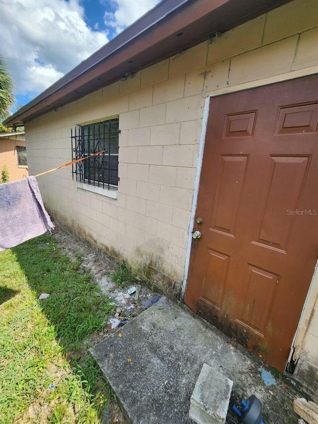 view of property entrance